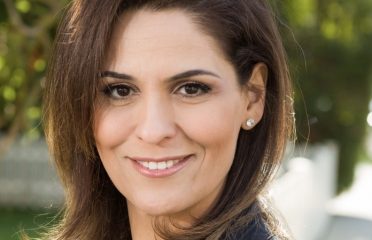 Rodeo Realty رویا شب بویی