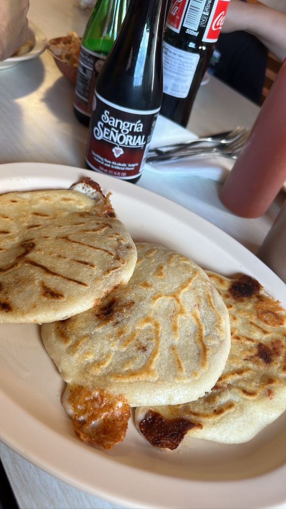 Doña Ana’s Pupuseria