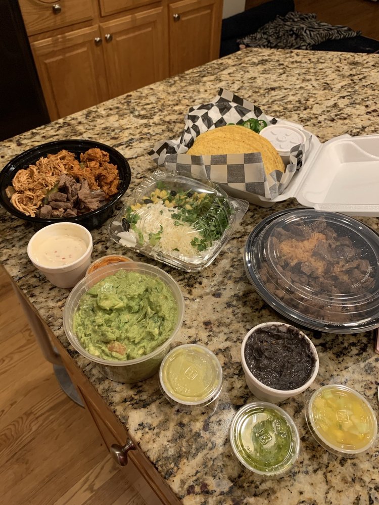 Catrinas Cerveza & Mexican Grill