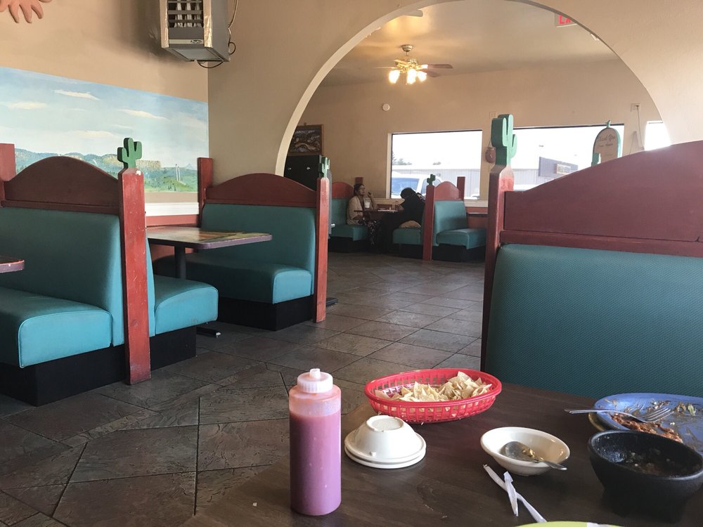 Ed’s La Casita East