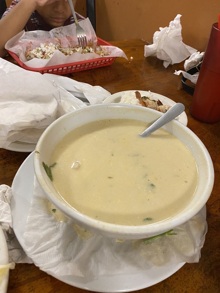 Honduras Breeze Restaurant