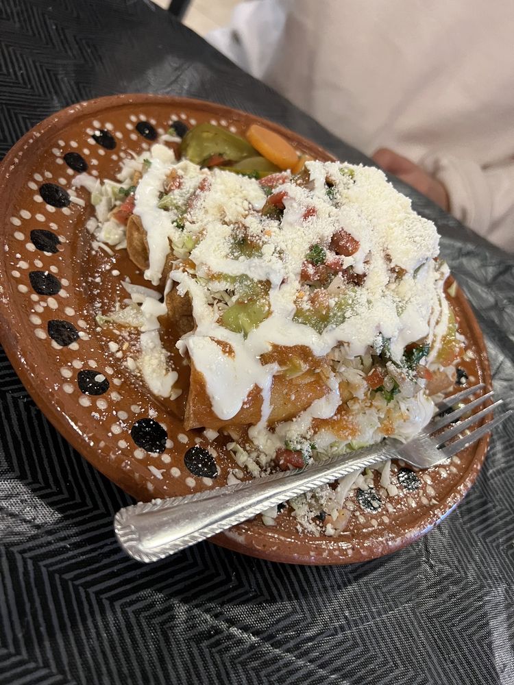 Mi Sazon Mexican Kitchen