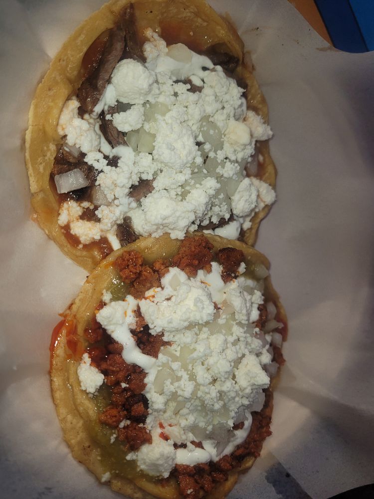 Antojitos Guzman