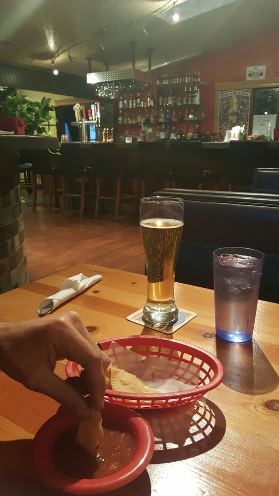 Payares Grill and Cantina