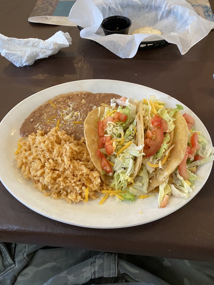 La Familia Restaurant