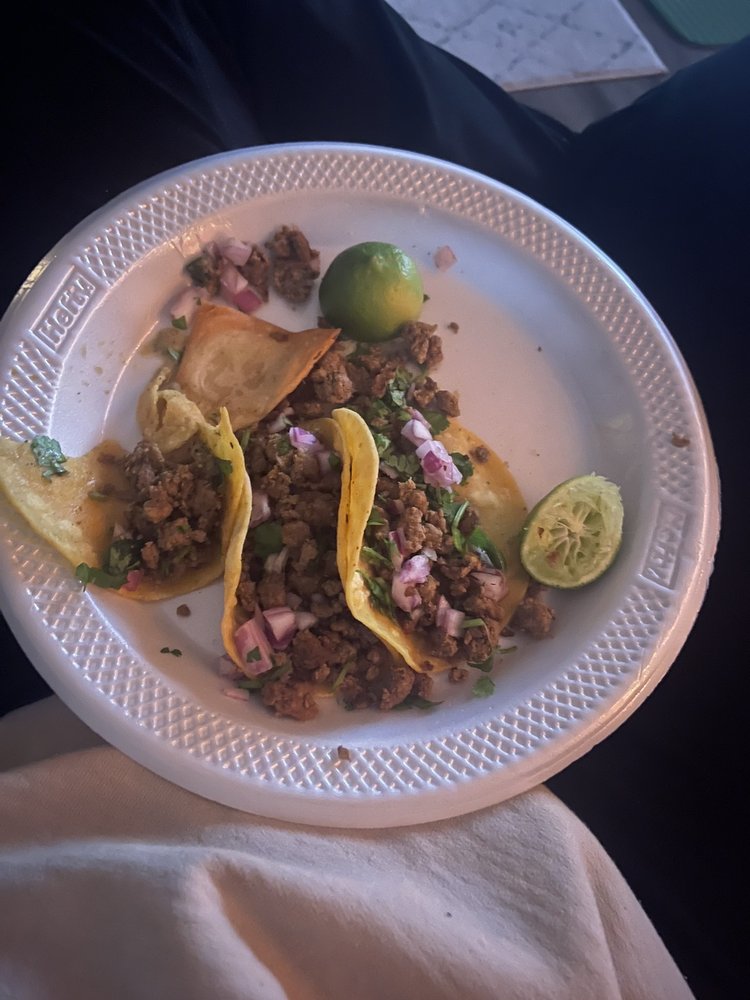 Flaco’s Cali Tacos & Cuisine