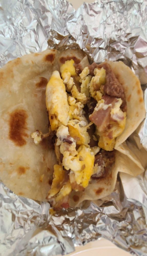 Gracia’s Breakfast Tacos and More