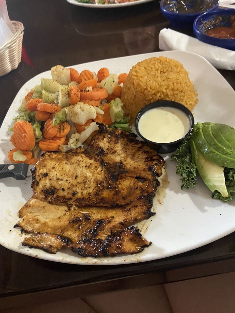 Mi Tio Mexican Grill