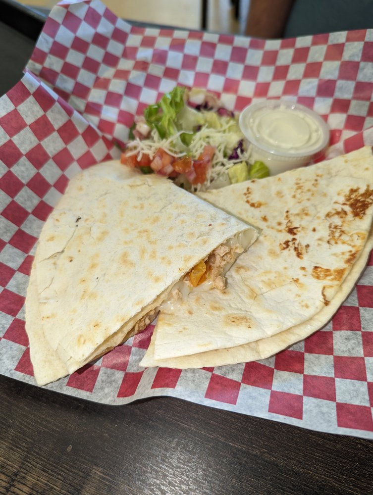El Pollo Ranchero - IA 50265 | United Tribes