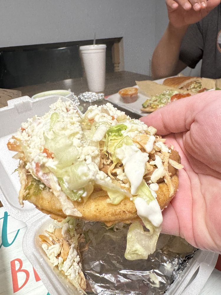 Sabor Street Tacos