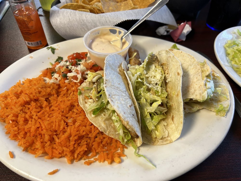 El Azteca Mexican Grill
