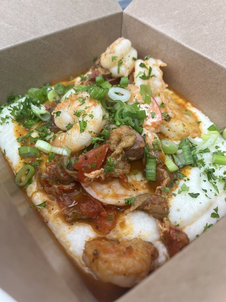 Grits and Gravy Cafe