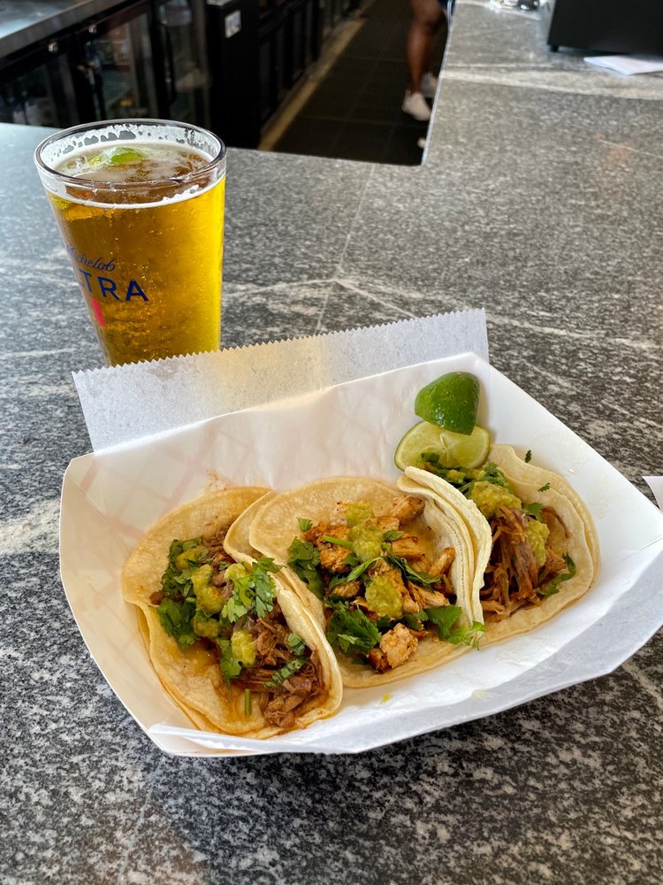 Chilango Tacos Y Mas