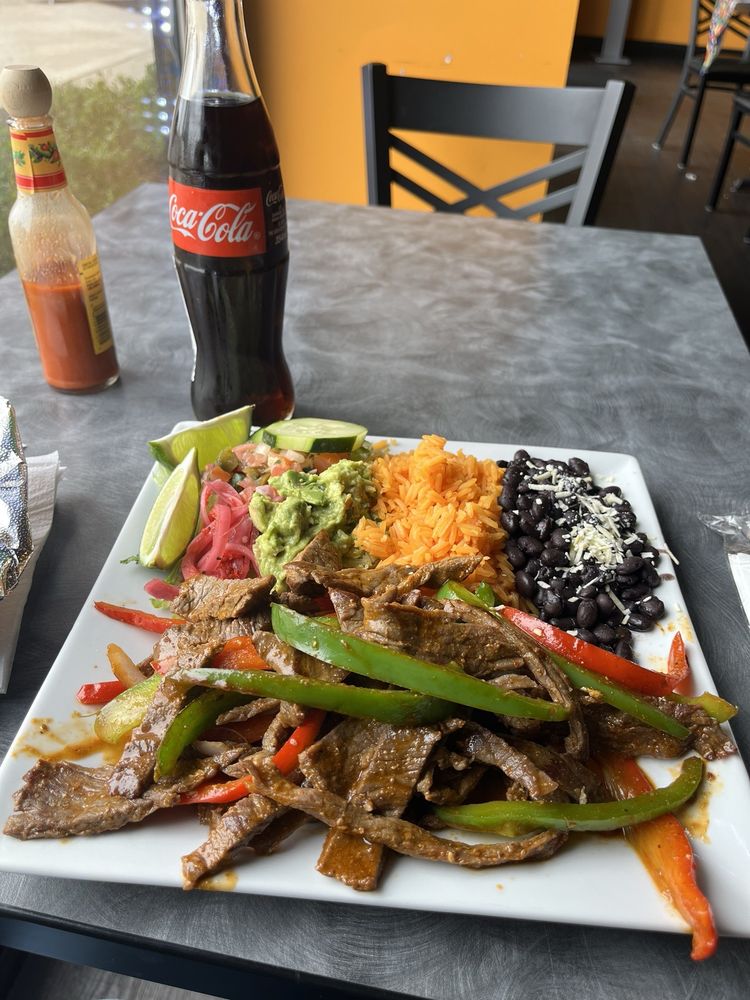 El Pueblito Restaurant