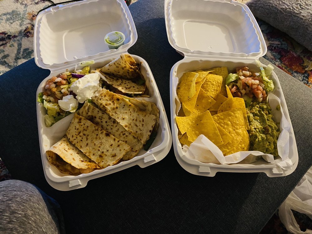 Emerita’s Pupuseria & Carry-Out