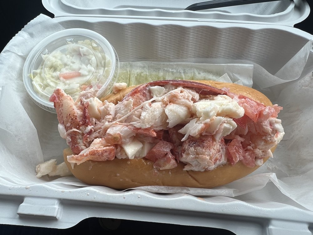 Mystic Lobster Roll - Montclair