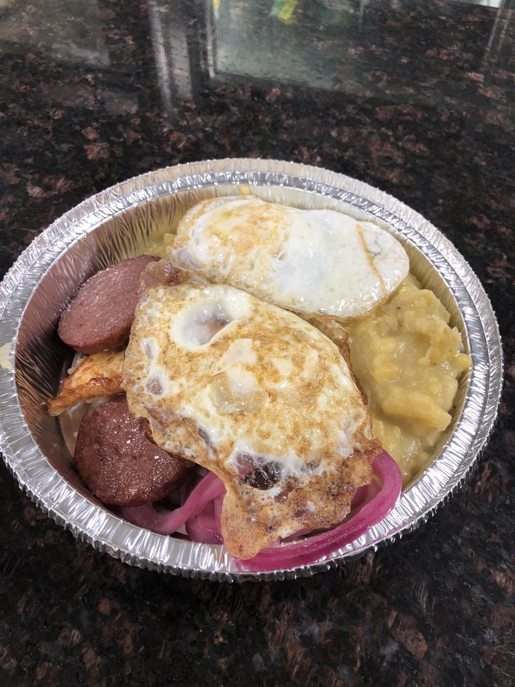 J&J Restaruant & Cuchifritos