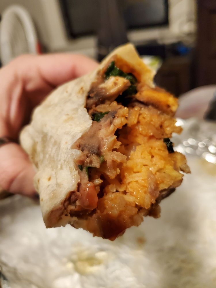 Huicholitos Mexican Food & Mariscos