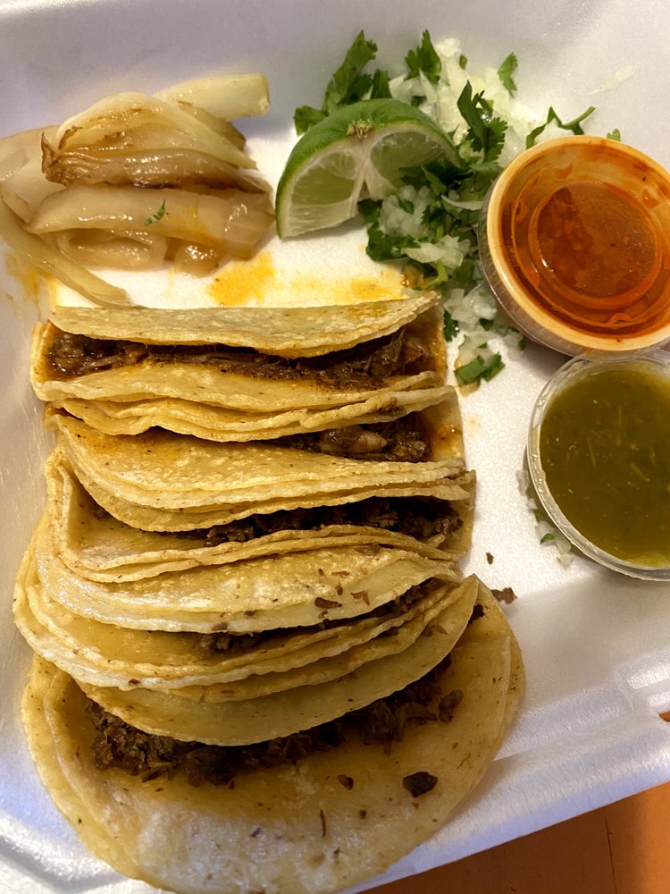 Paisanos Taqueria