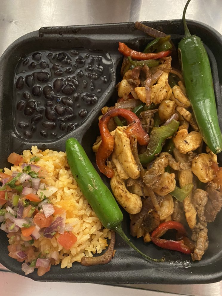 Taqueria El Plebe 502