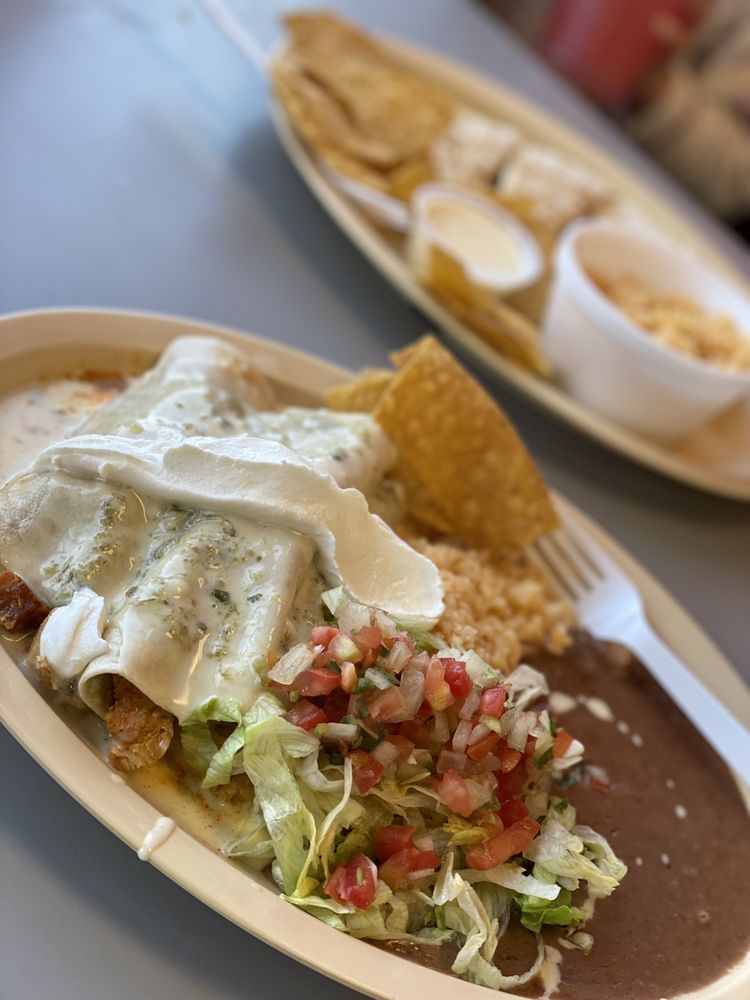 Mary’s Burrito