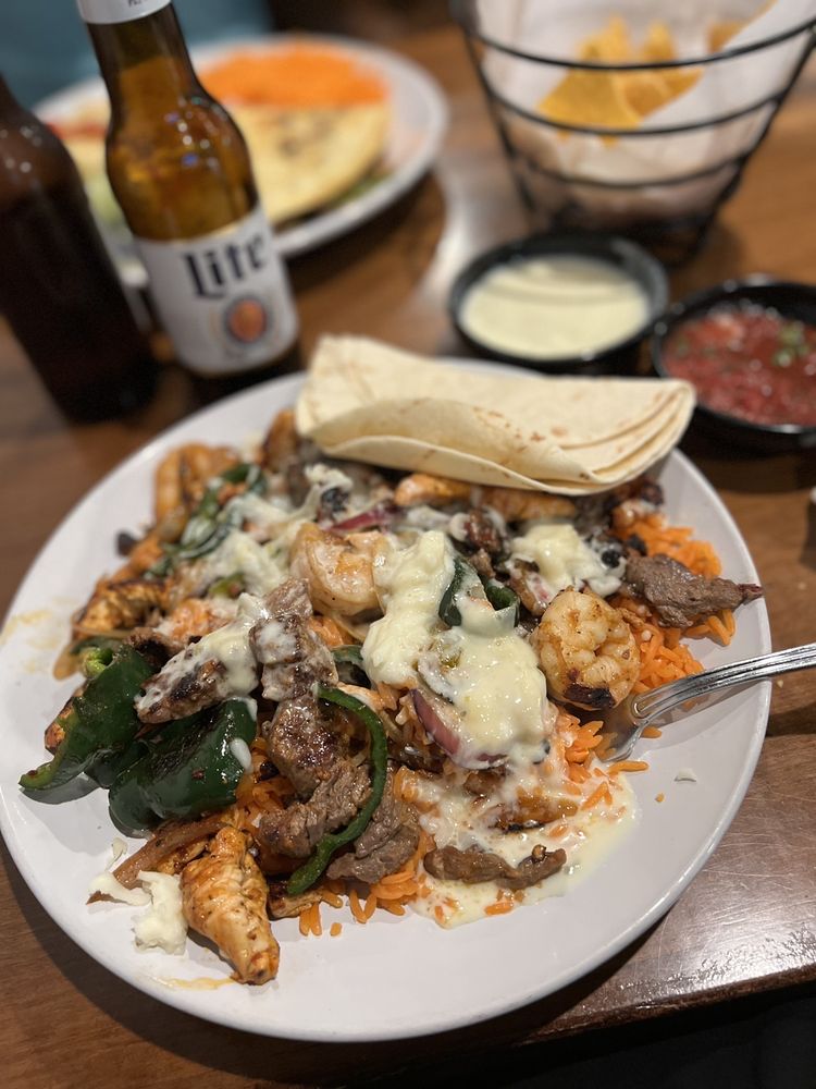 Mezcalito Grill & Tequila Bar