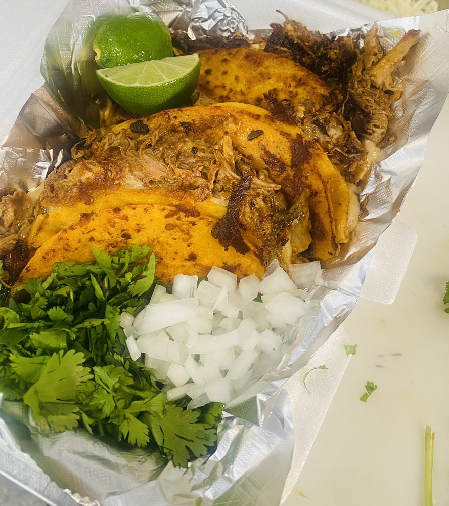 Tienda y Taqueria Lupita
