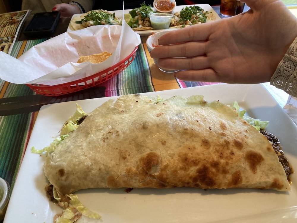 Tacos Rojas - Salem
