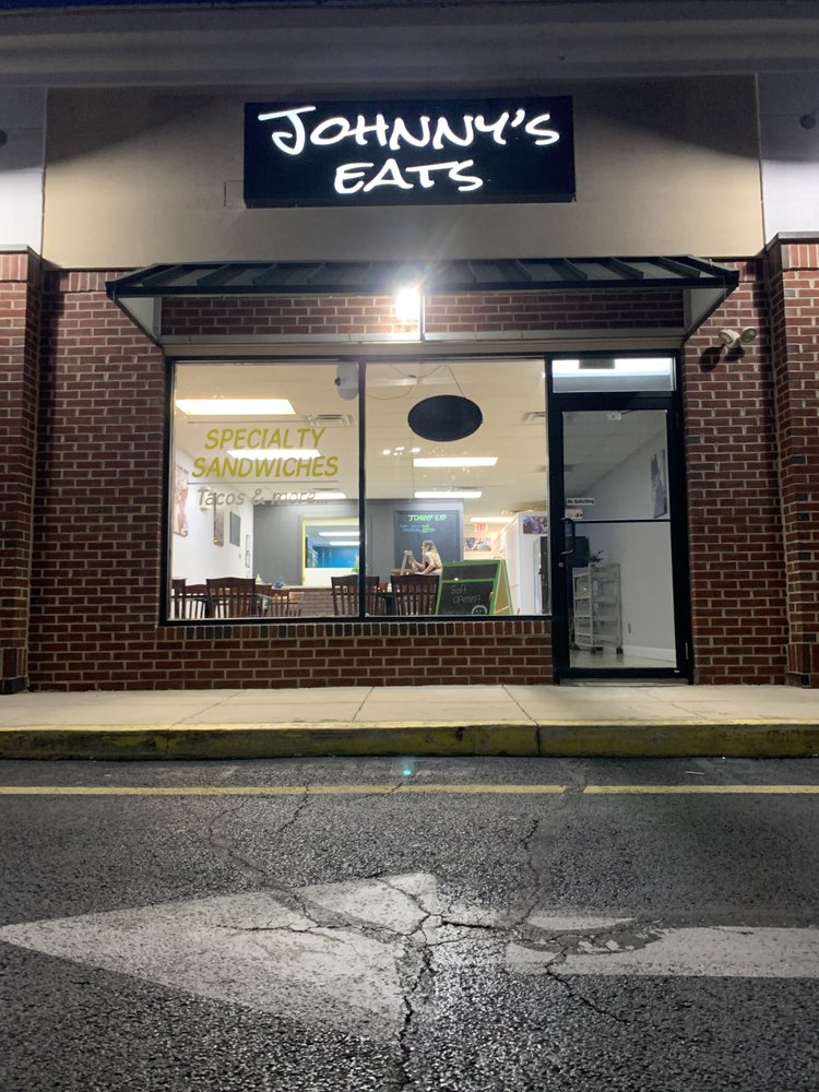 Johnny’s Eats