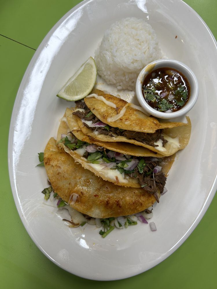 El Pulgarsito Restaurant