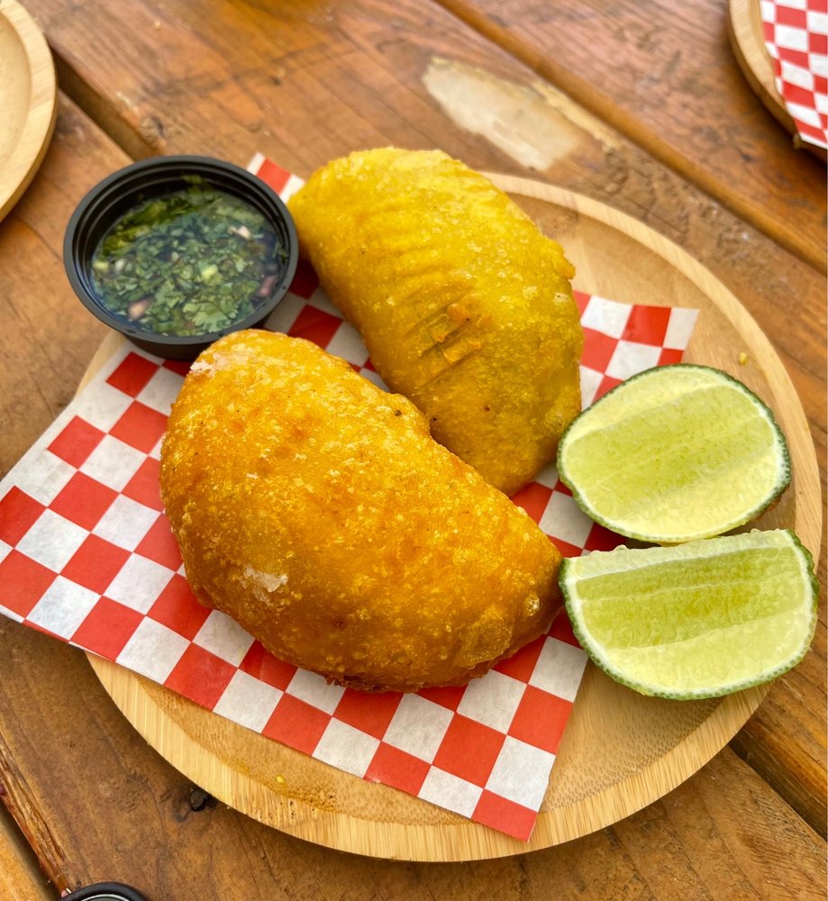 La Terraza Grill & bar