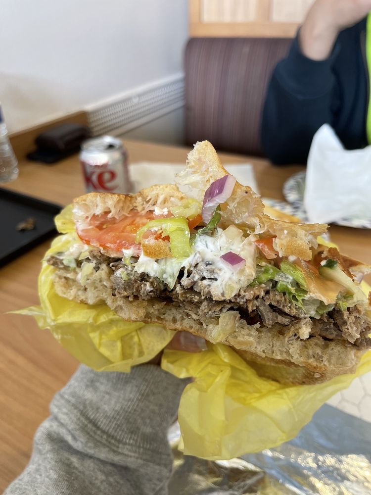 Dino’s Gyros