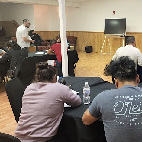 Taller de Finanzas: Financial Literacy Workshop in Spanish