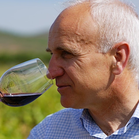 Exclusive Tasting with Renowned Winemaker Pedro Aibar with Tr3smano wines!