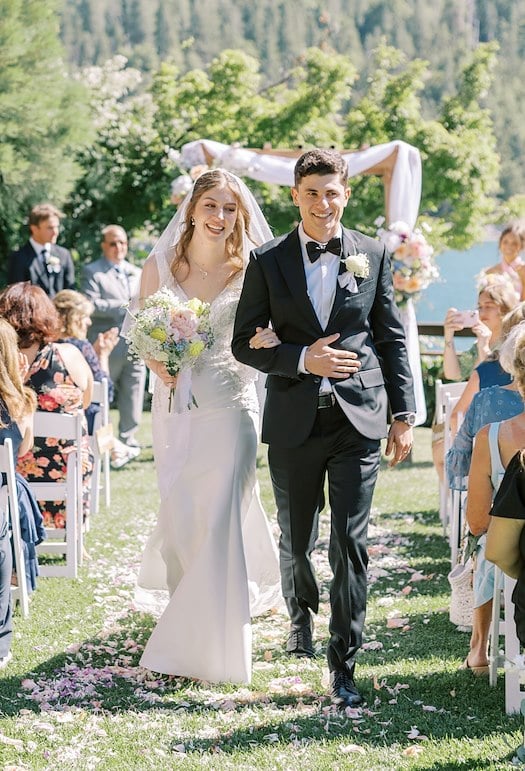 Ducey's On the Lake & Ducey's Bar & Grill