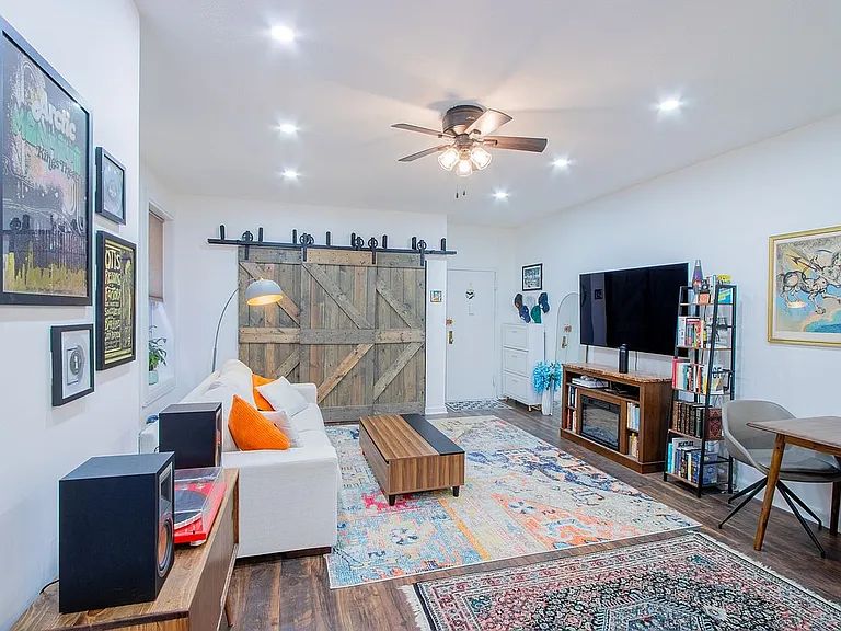 My image 9 description