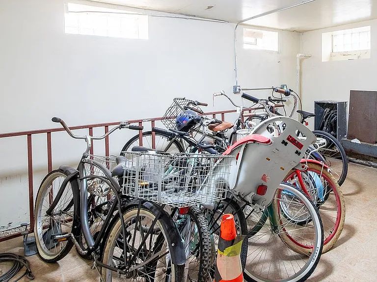 My image 21 description